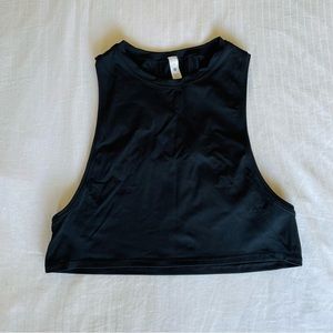 Lululemon cropped tank